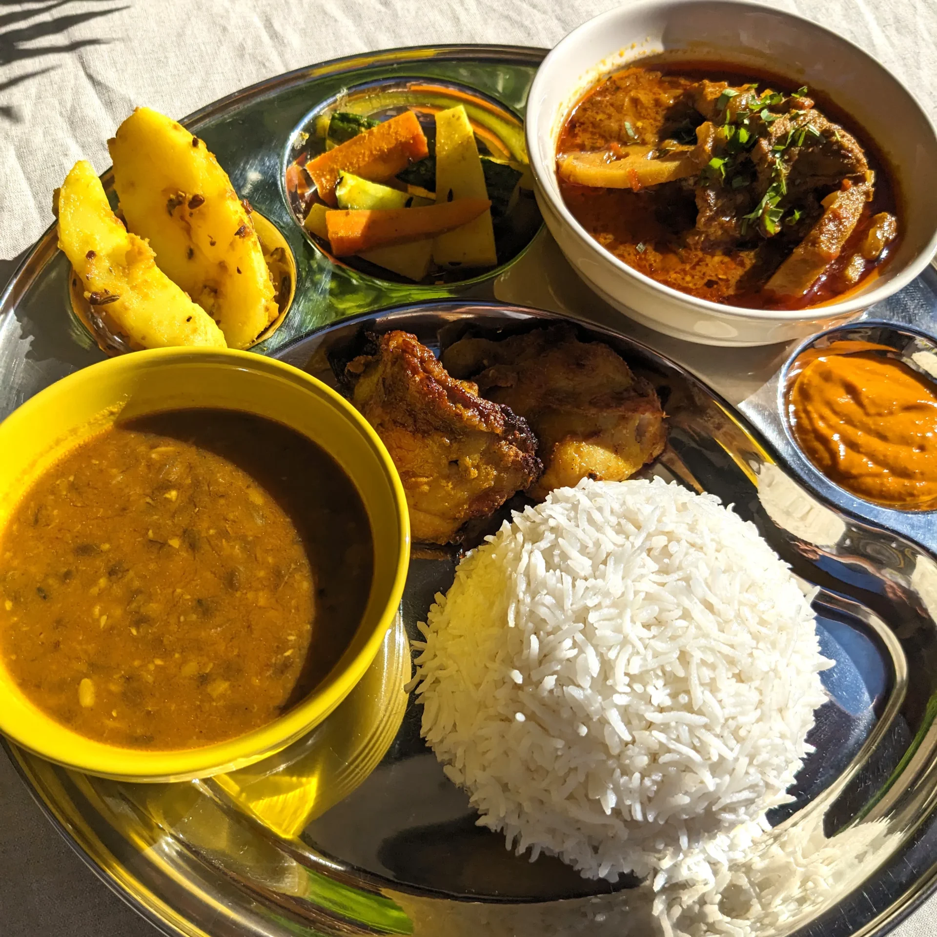 茨木　おにカレーセット